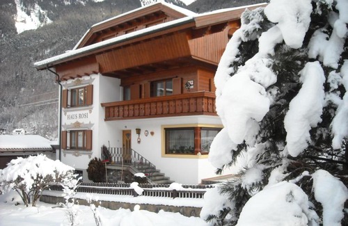 Umhausen House | Haus Rosi