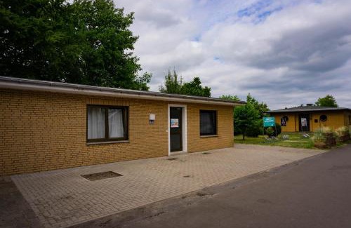 Lembruch Apartment | Haus Strandlust- gemütliches Studio direkt am Dümmer