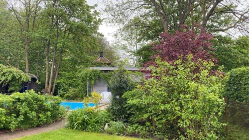 Mechelsdorf House | Haus West