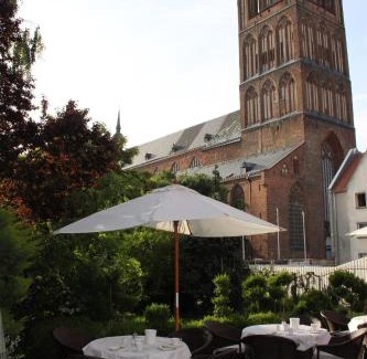 Old Town House | Haus Wullfcrona