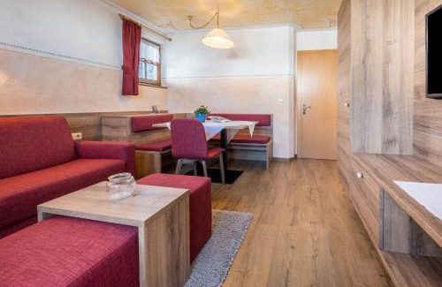 Valle San Silvestro Apartment | Haus zur Vogelweide App 4