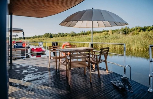 Klitten Apartment | Hausboot für 6 Gäste mit 45m² in Klitten