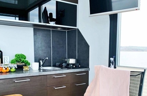 Braunsbedra Apartment | Hausboot für 4 Gäste mit 20m² in Marina Braunsbedra