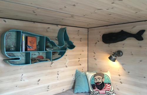 St. Andreas Boat Rental | Hausboot Hafenkönig Lübeck