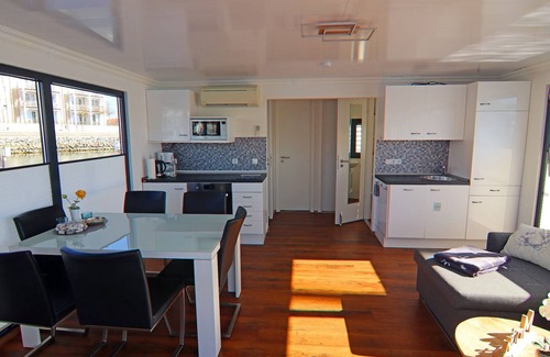Tarnewitz Boat Rental | Hausboot in Boltenhagen