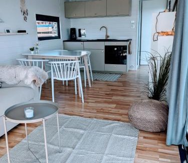 Hjorted House | Hausboot Rooftop