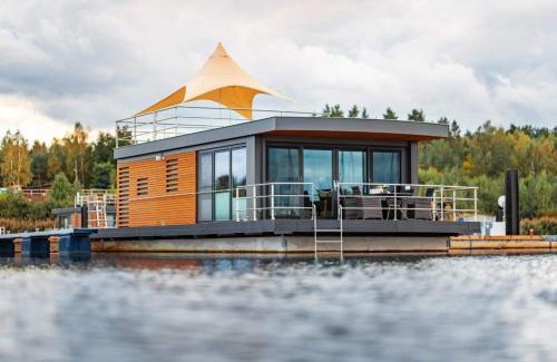 Klitten Boat Rental | Hausboot Skyline