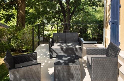 Saint-Cyr-au-Mont-d'Or Apartment | Hausman Suites - Appart Hotel