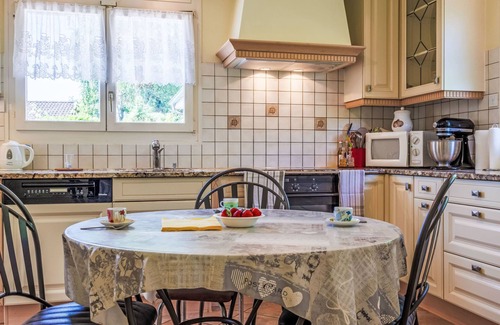 Bellevue House | Hauts-de-Genthod by Interhome