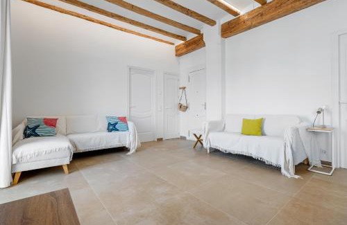 Costa Dorada Apartment | Hauzify I Apartament Sol