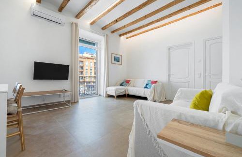 Costa Dorada Apartment | Hauzify I Apartament Sol