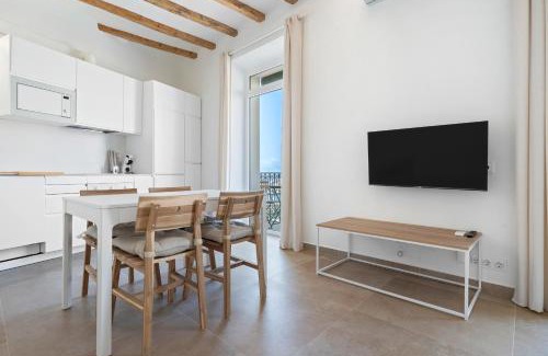 Costa Dorada Apartment | Hauzify I Apartament Sol