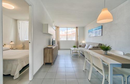 Sant Pol De Mar Apartment | Hauzify I Apartaments Sot del Morer