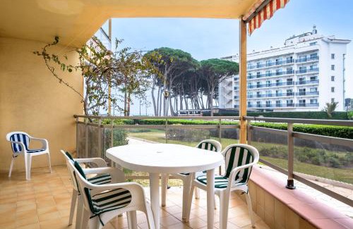 La Pineda Apartment | Hauzify I Apartament Solpins
