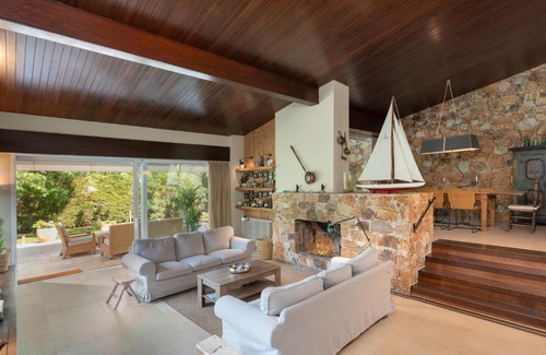 Santa Cristina de Aro Villa | Hauzify I Villa Lulle