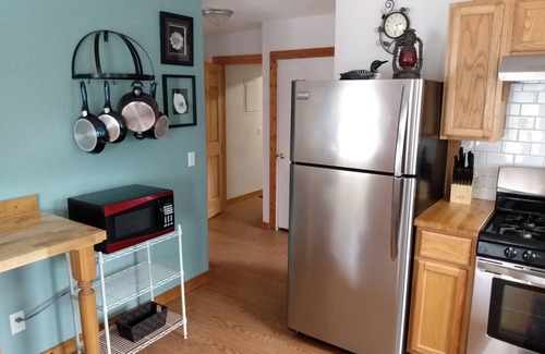 Alanson Apartment | Have fun on the River!