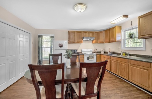 Martinsburg House | Have The Best Stay At Our Modern Art Gallery Home 3 Bedroom Home by Redawning