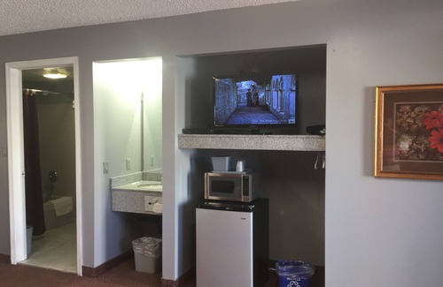 Galloway Hotel | Haven Inn and Suites