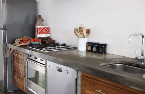 Emerald Beach House | Haven Tropicana