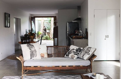 Emerald Beach House | Haven Tropicana