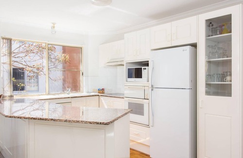 Forster Apartment | Haven Waters 6 - On the Lake!