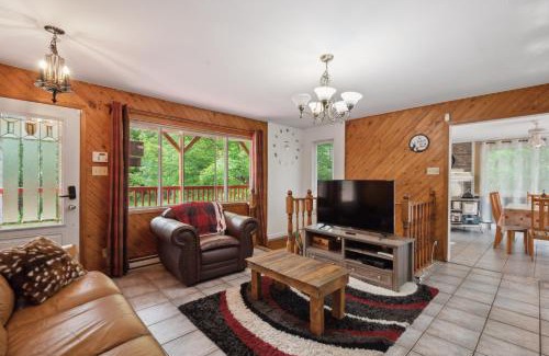 Lac-Swell Ski Chalet | Havre de détente avec foyer et spa