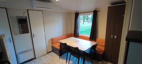 La Boissiere-de-Montaigu Other | Havre de paix dans un charmant campings