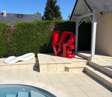 Sache House | Havre de paix avec piscine