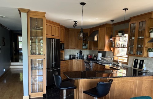 Sainte-Adele Ski Chalet | Havre de Paix
