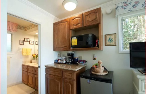 Lanikai House | Hawaii's Hidden Hideaway Bed & Breakfast