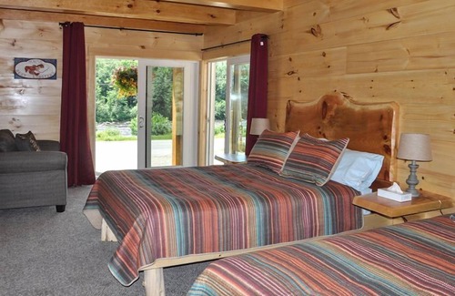 The Forks Cabin | Hawks Nest Lodge And Restaurant
