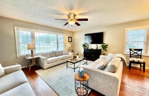 Marion House | Hawks Nest