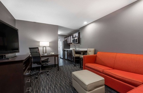 Columbus Hotel | Hawthorn Extended Stay by Wyndham Columbus West