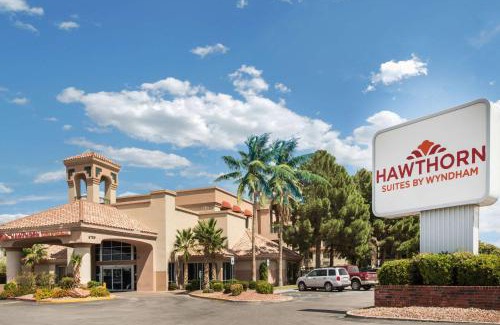 Biggs Field Hotel | Hawthorn Extended Stay by Wyndham El Paso