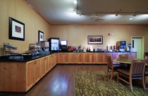 Minot Hotel | Hawthorn Extended Stay by Wyndham Minot