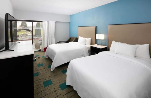 Chambersburg Hotel | Hawthorn Extended Stay by Wyndham Chambersburg