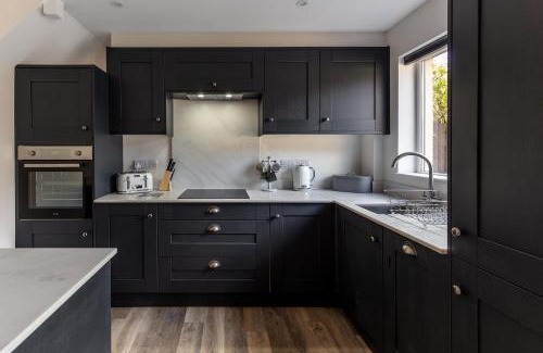 Kendal House | Hawthorn Gardens