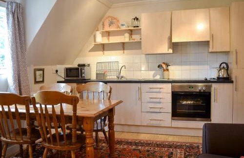 Llanddona House | Hawthorn