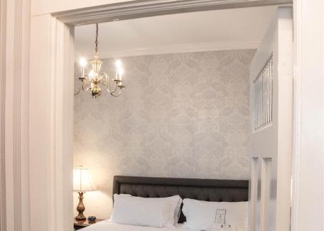 Salem Hotel | Hawthorne Hotel