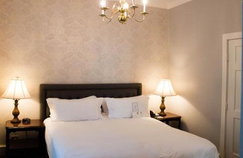 Salem Hotel | Hawthorne Hotel