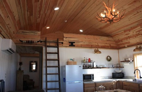 Fort Laramie Cabin | Hayfield Cabin 1, a place to get away from it all!n