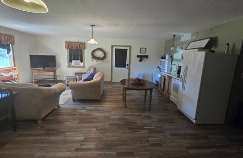 Niota Cabin | Hayfield Cabin