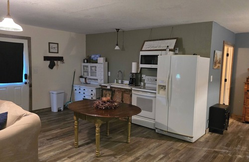 Niota Cabin | Hayfield Cabin