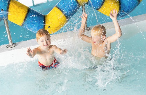 Hayling Island House | Hayling Island Holiday Park Gold 2 Bed Caravan W017