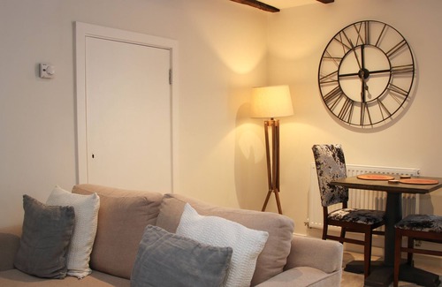 Bridgnorth Apartment | HAZEL COTTAGE, character holiday cottage in Bridgnorth
