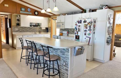 St Ignace House | Hazel House