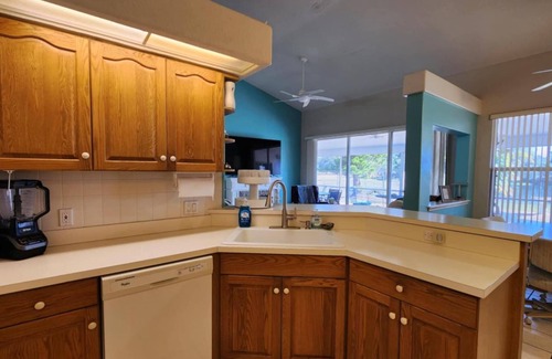 River Ranch House | Hazen House at River Ranch! Gorgeous Water Views! Sleeps 8!