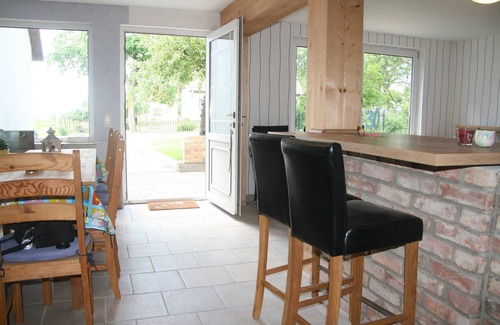 Kroepelin Apartment | HB Landhaus am Bauernhof in Ostseeland - 4-room country house with barbecue terrace