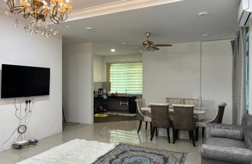 Perak Tengah District House | Healing Homestay