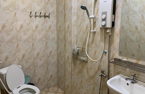 Kratie House | HeangKanha GuestHouse